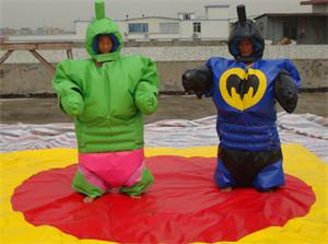 Hulk, Bat e Super Hero Sumo Suits